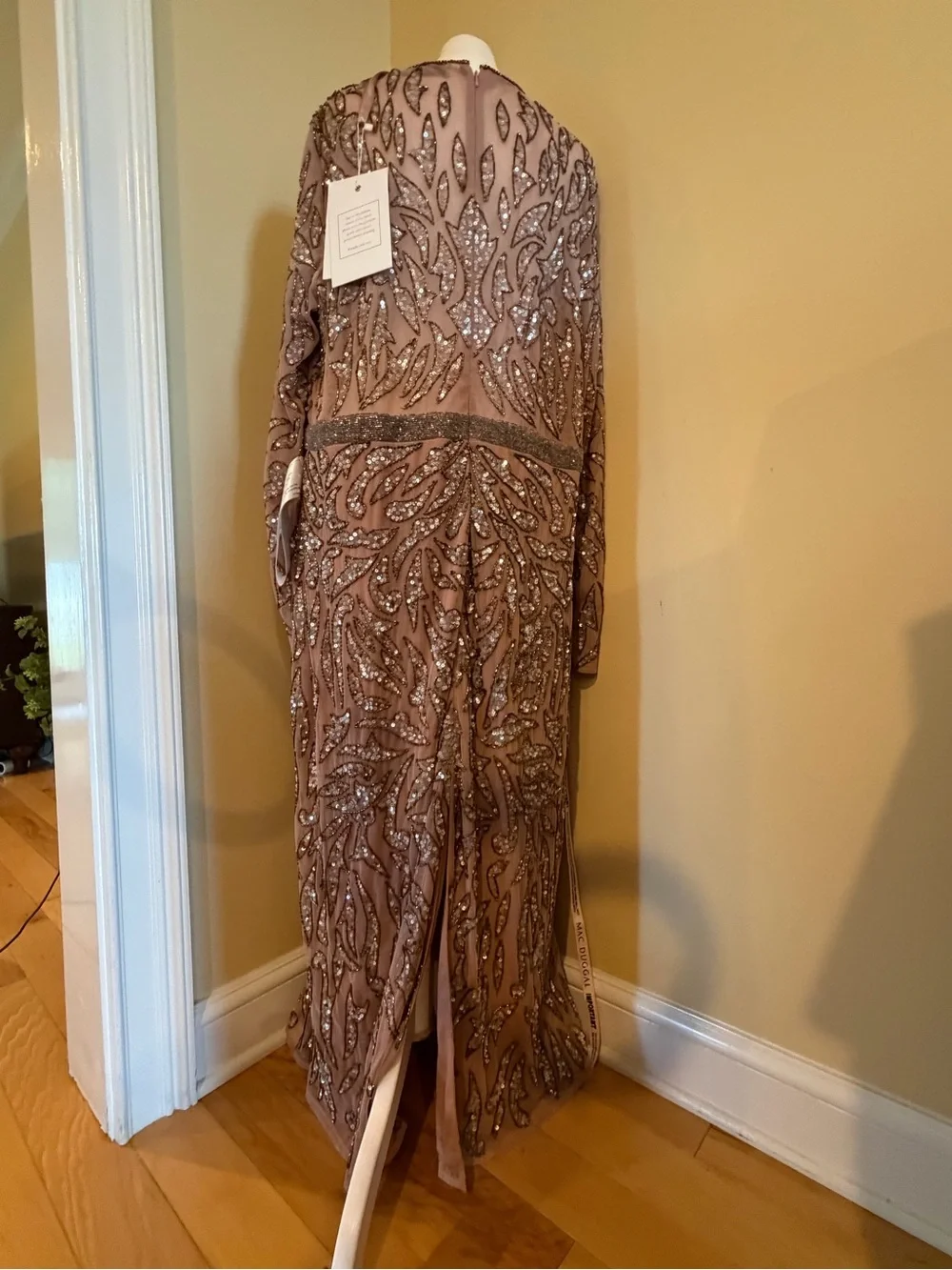 NWT Mac Duggal Size 20 Hand Beaded Sequin Cocktail MIDI Dress Long Sleeve